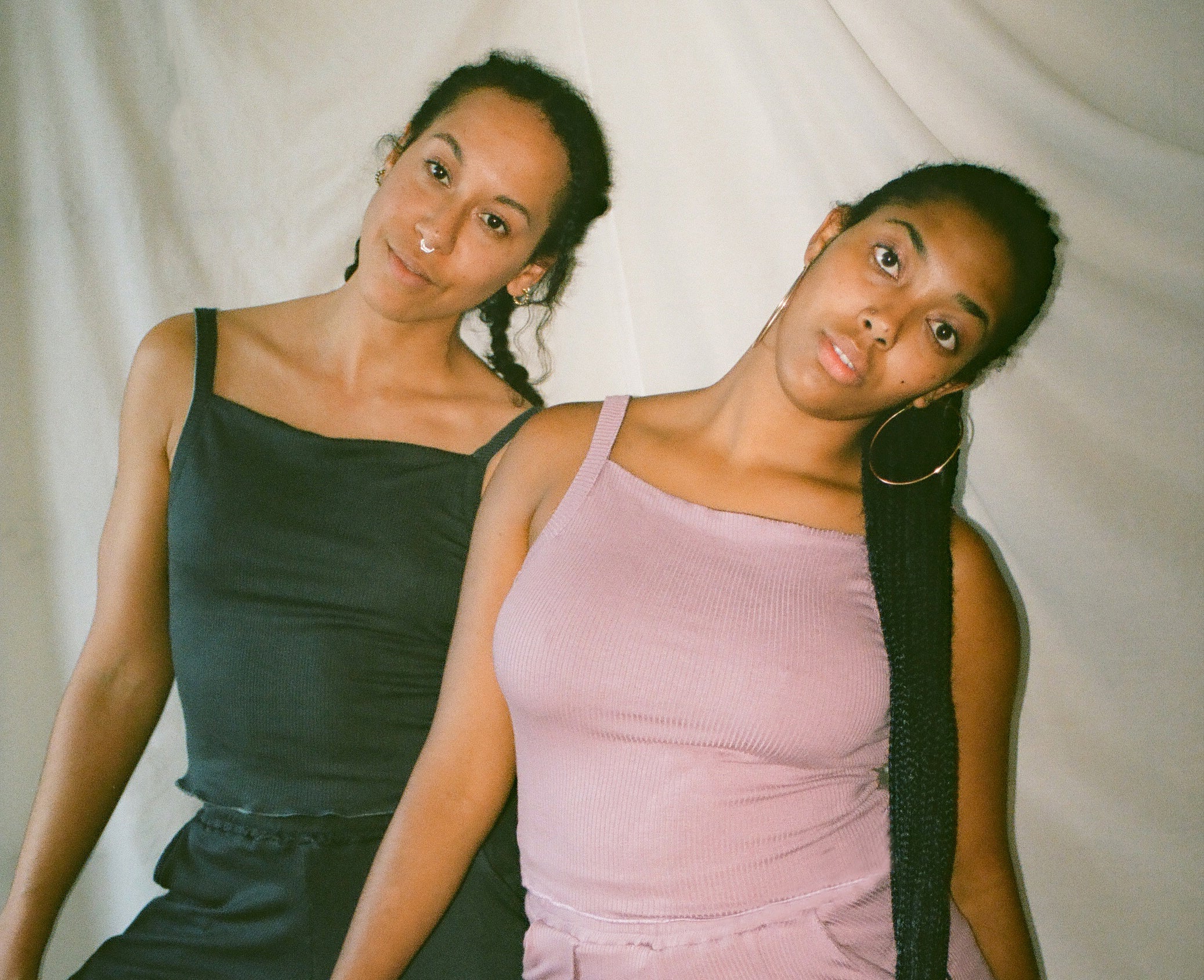 Lavish Lands - the perfect minimalist wardrobe